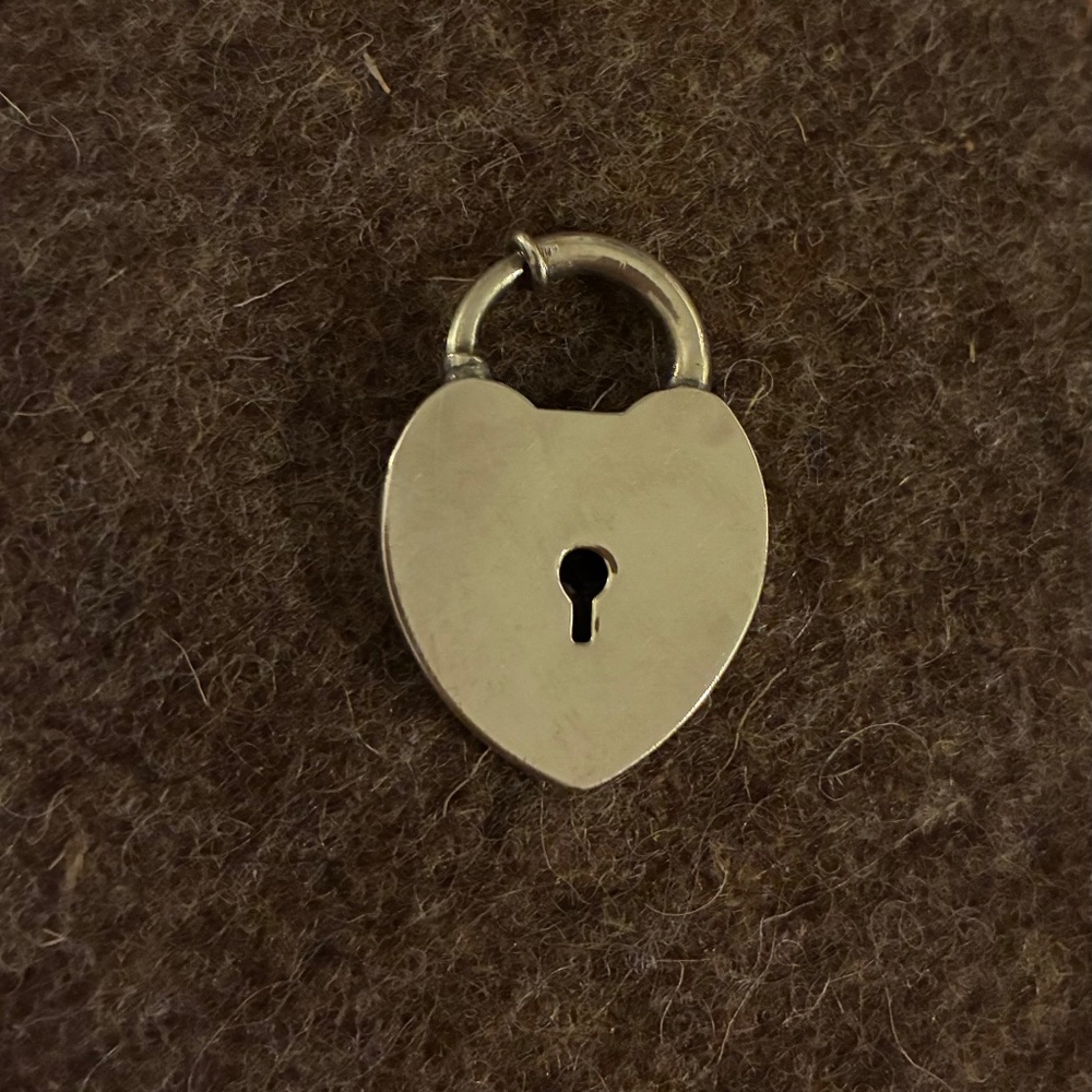 Vintage Silver Heart Padlock Charm
